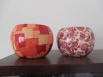 obaly na květiny 14 ks - různé velikosti, barvy a materiály