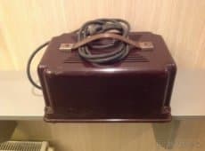 Stabilisátor napětí ST 250 - bakelit