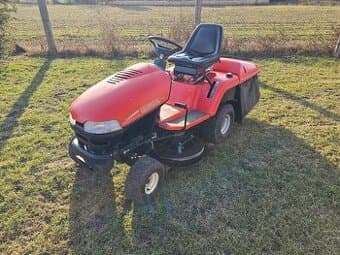 Zahradní traktor Wisconsin w2828