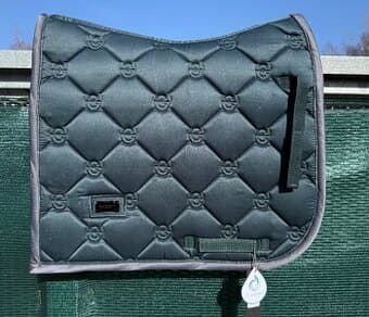 Equestrian Stockholm. Eskadron