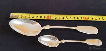 Stříbrné lžíce z dob RU punc Diana3-C sběratelský stav Ag