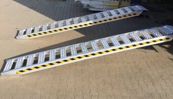 Nájezdové rampy, nájezdy