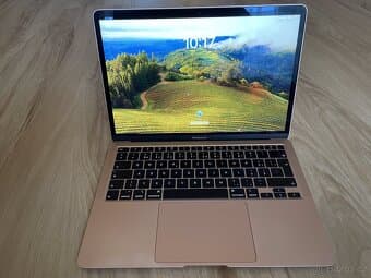 Prodám: MacBook Air 13" (2020) Intel i5, 512 GB, rose gold