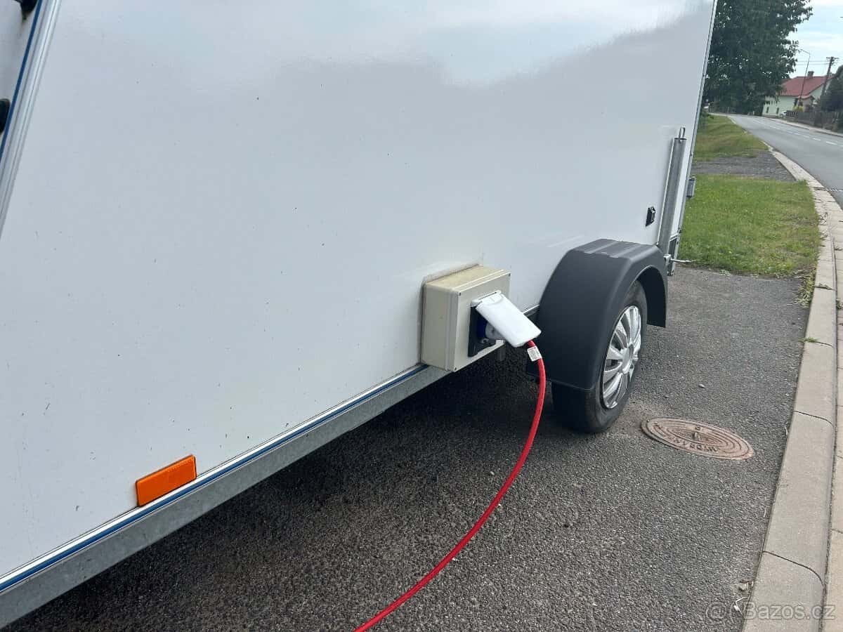 Minikaravan TOMPLAN Cargo 320 7