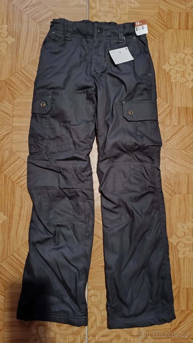 Tmavě šedé vyteplené kapsáče 162 1