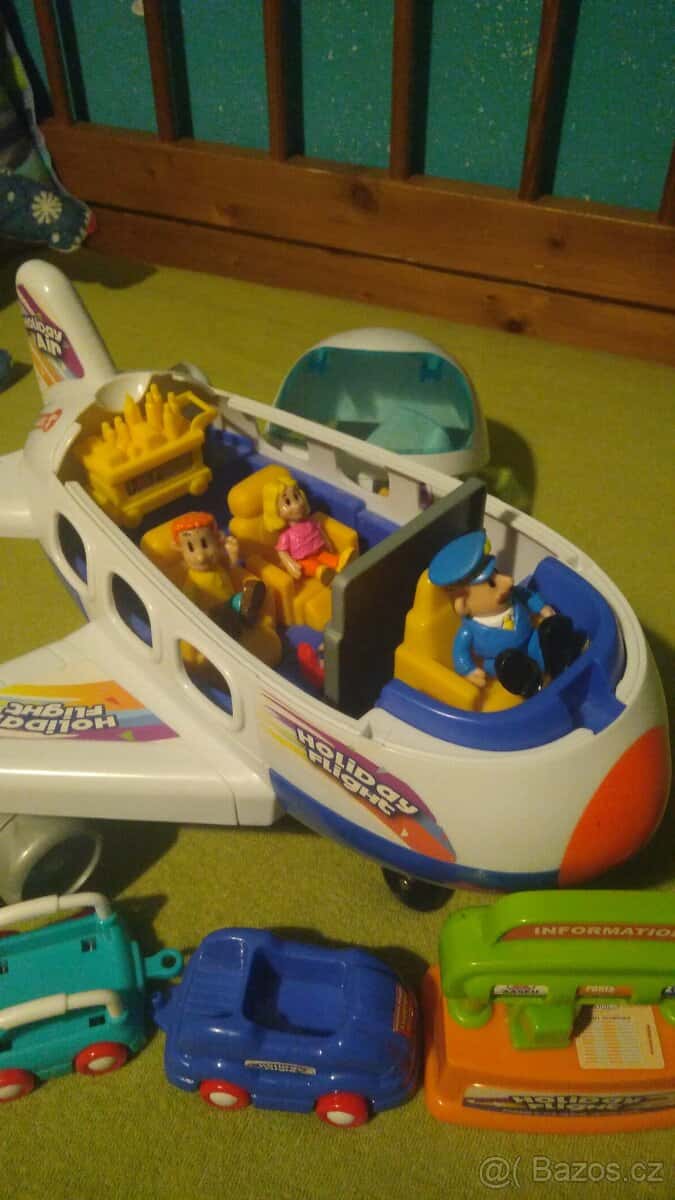 Letadlo s příslušenstvím 3