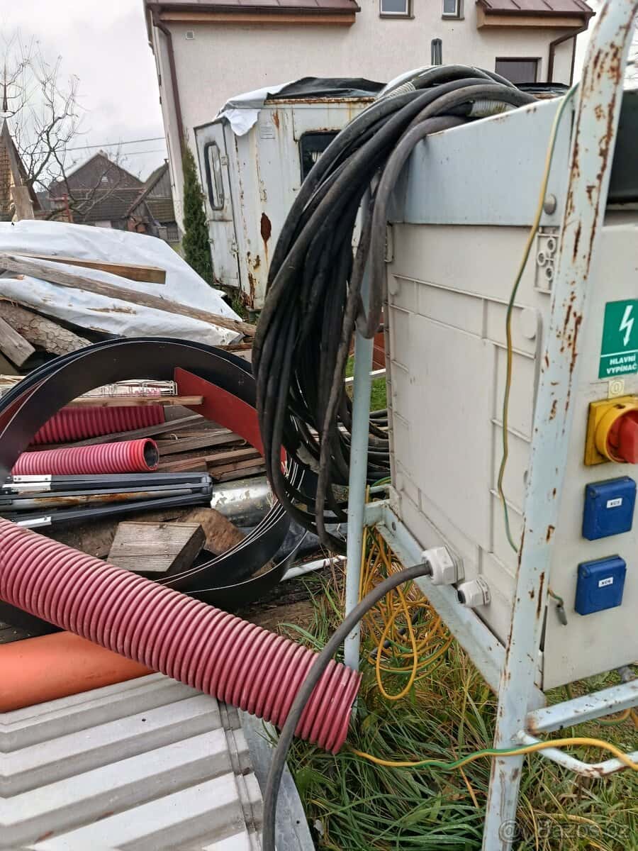 Stavební rozvaděč 4