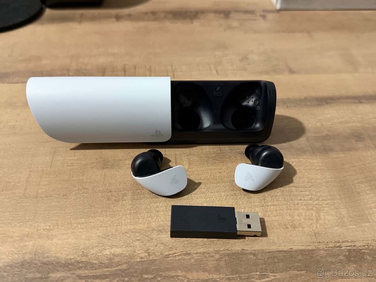 PlayStation 5 Pulse Explore Wireless Earbuds 4