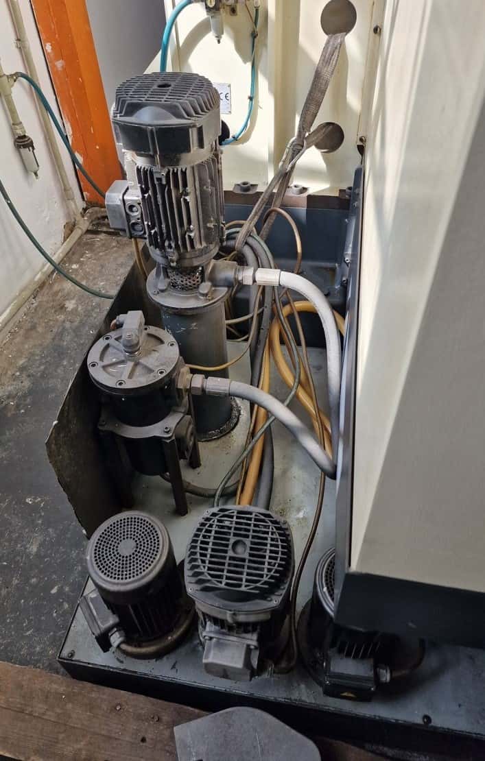 Vertikální obráběcí centrum MCFV 1050 BASIC 6