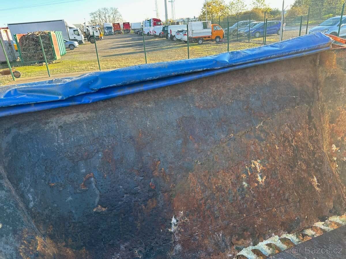 MULTICAR 2006 VIN 202 6