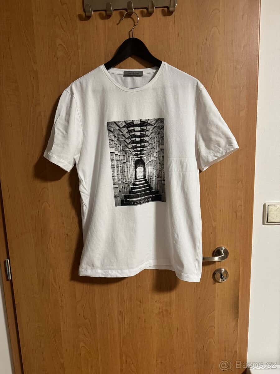 Panske triko Corneliani 1