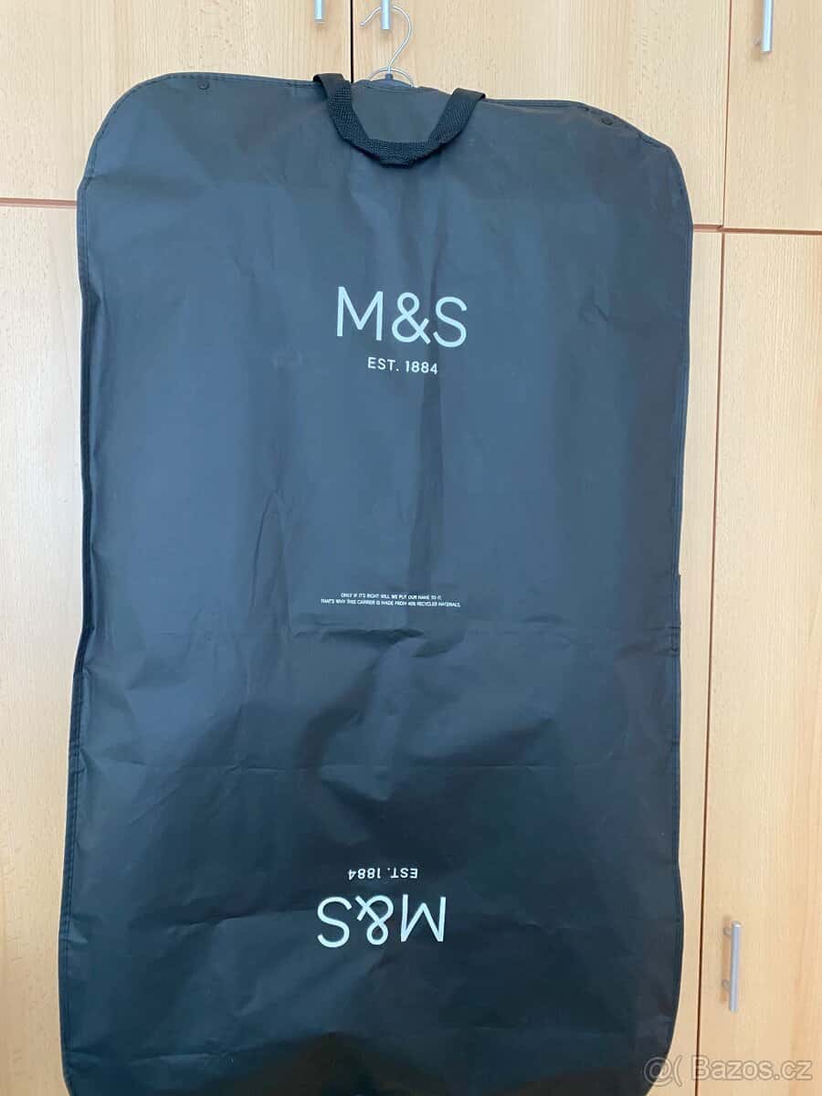 Oblek + košile Marks&Spancer 2