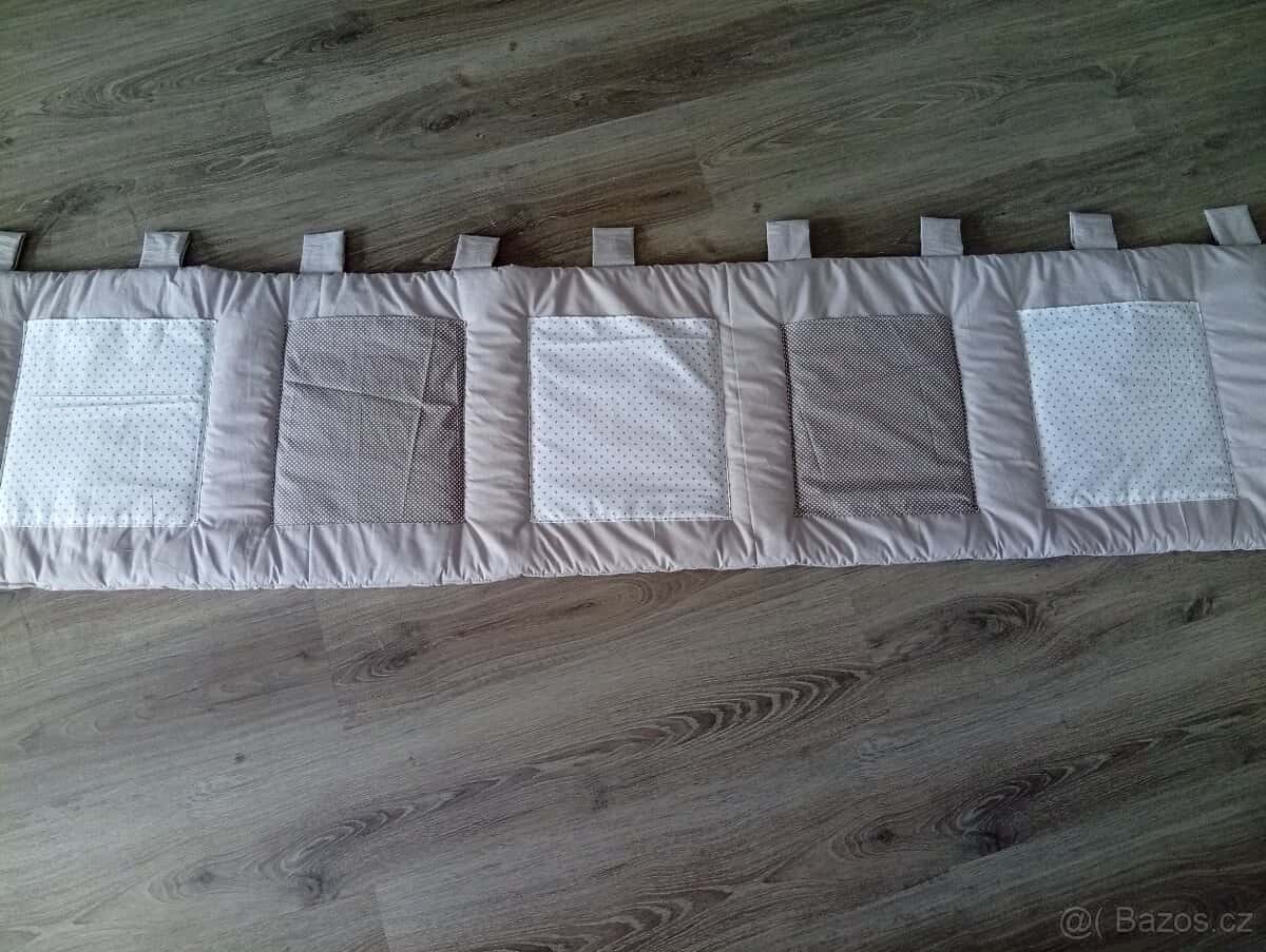 Kapsář nejednom do postele 1