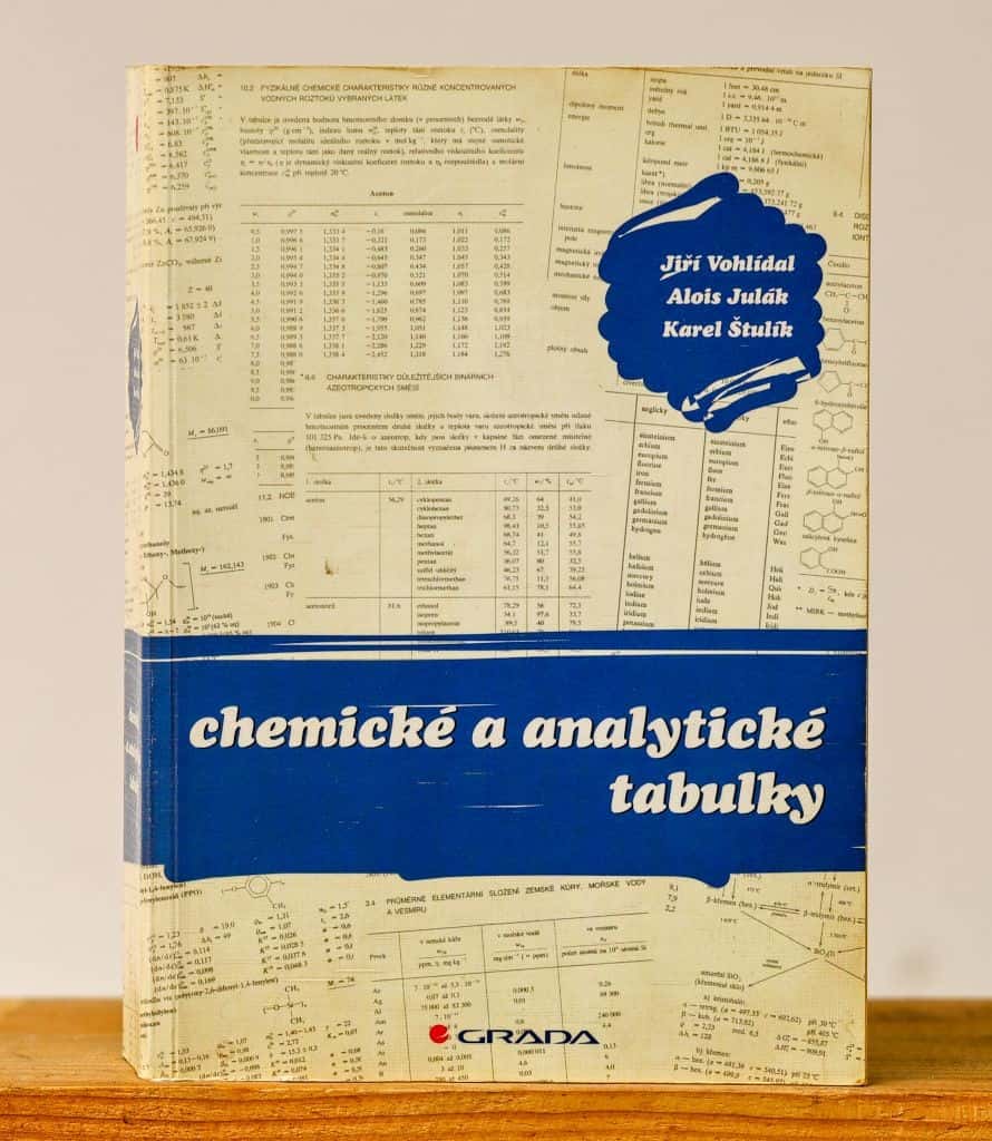 Chemické a analytické tabulky 1
