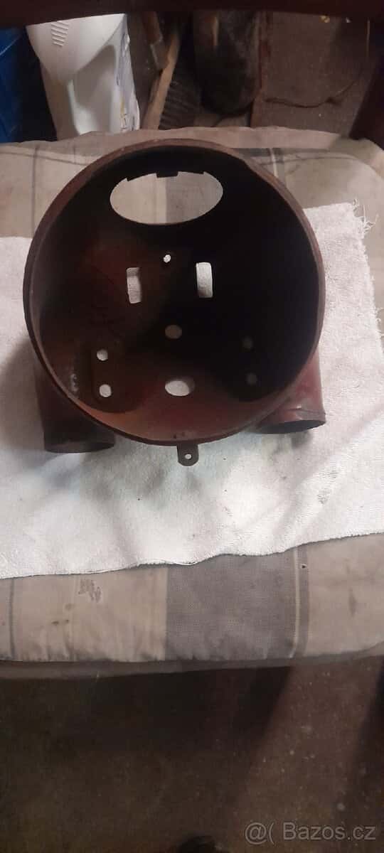 Jawa pérák maska 1